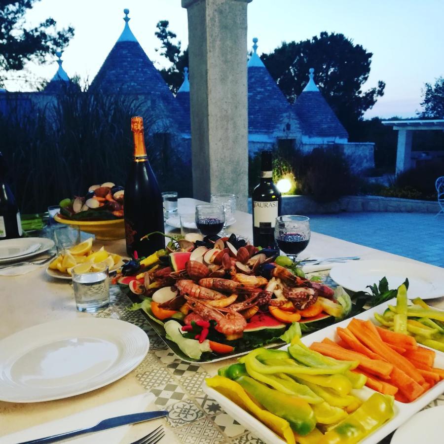Trullo Bosco Libero Ostuni Villa ภายนอก รูปภาพ